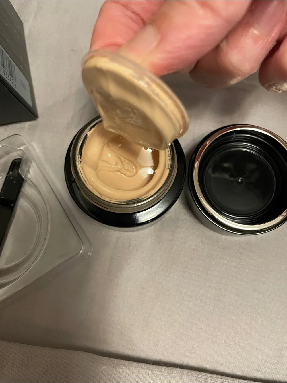 Suqqu cream foundation SPF 25, shade #110